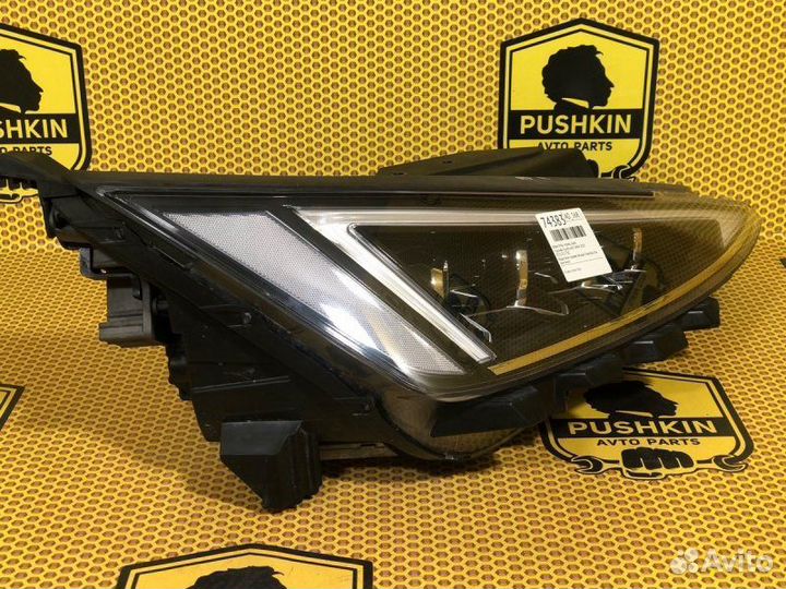 Фара блок передняя правая Hyundai Elantra AD G4NA