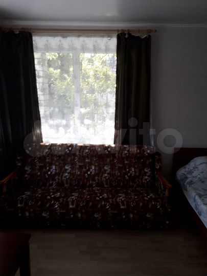 Комната 20 м² в 1-к., 1/2 эт.