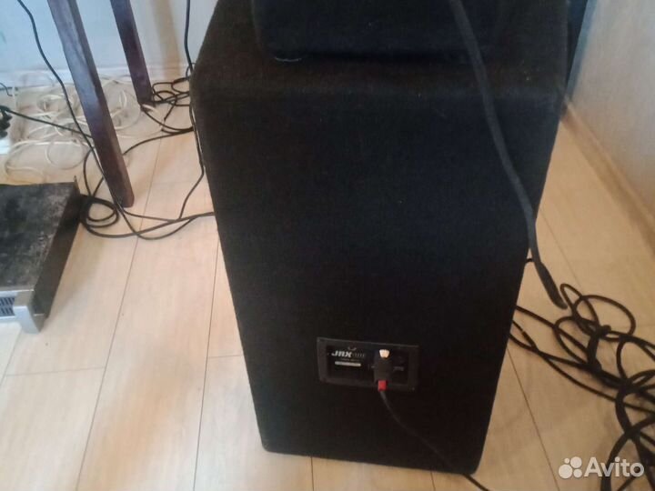 Колонки jbl
