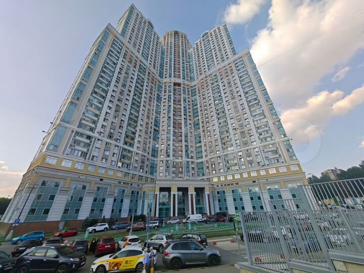 2-к. квартира, 62,8 м², 3/17 эт.