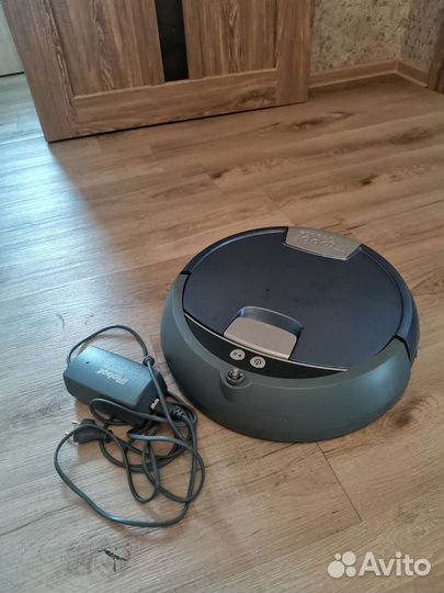 Робот пылесос irobot