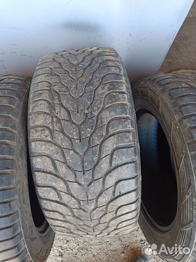 Yokohama AVS S/T type-1 V801 285/55 R18 113V