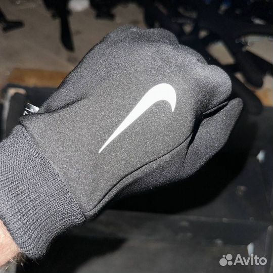 Перчатки Nike рефлектив
