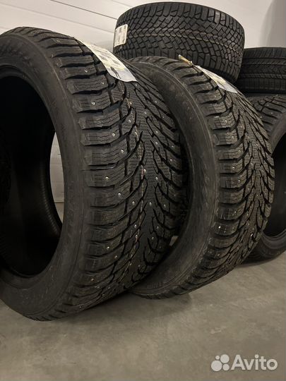Nokian Tyres Hakkapeliitta 9 SUV 275/45 R21 и 315/40 R21