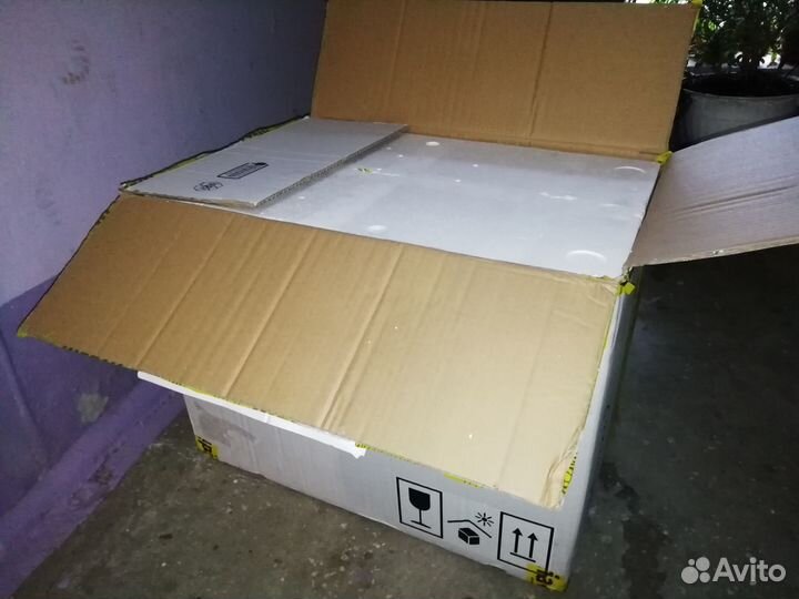 Термоконтейнер из пенопласта