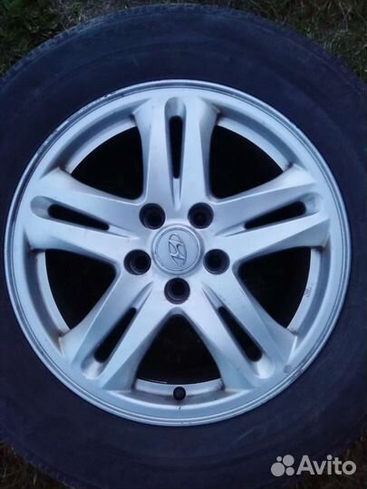 Литые диски r17 5x114.3 на Hyundai Santa Fe