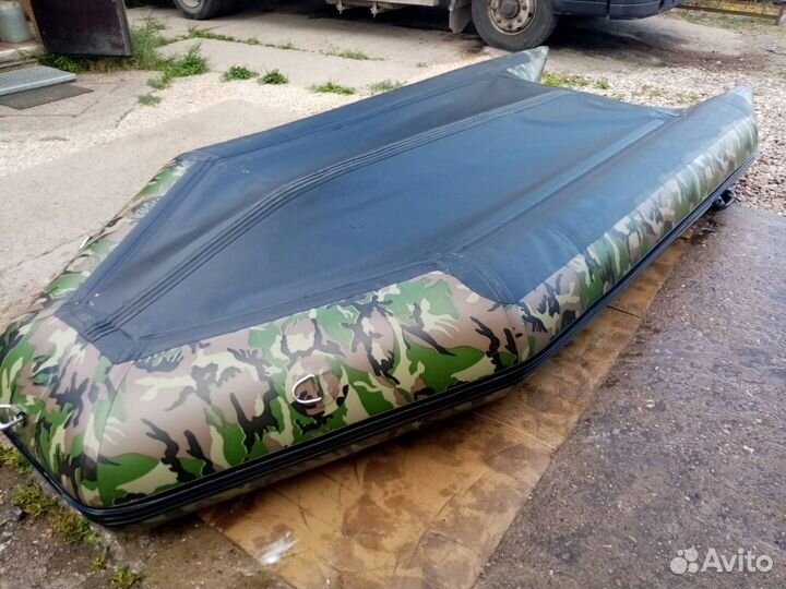 Моторная лодка