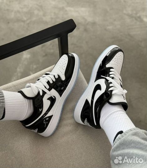 Кроссовки Nike Air Jordan 1 Low SE Concord