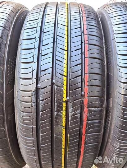 Kumho Solus TA31 215/50 R17 95V