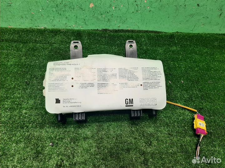 Подушка безопасности в торпедо Opel Meriva B 2013