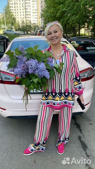 Продам костюм