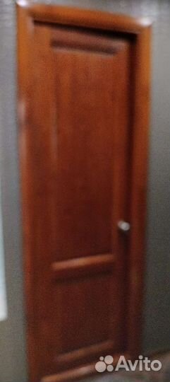 Дверь межкомнатная деревянная бу