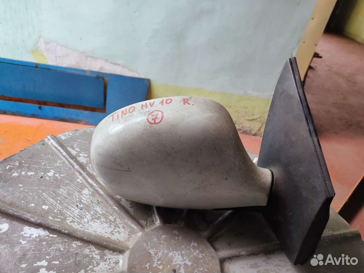 Зеркало Nissan tino V10 HV10, правое переднее