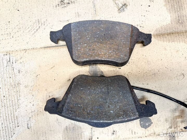 Поворотный Клак Audi 8E C5. Свежий Привоз Гарантия