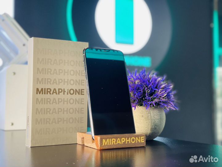 iPhone 11 Pro Max, 64 ГБ