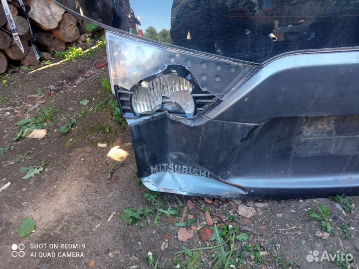 Задняя крышка багажника mitsubishi outlander xl