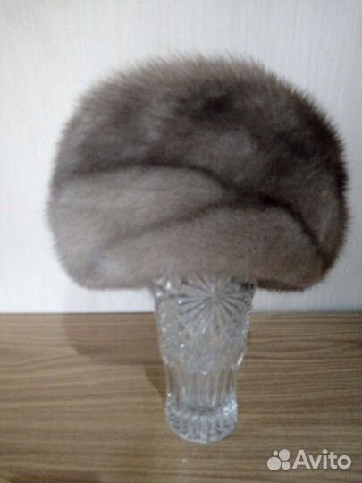 Берет женский норковый