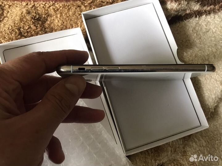 Запчасть для телефона