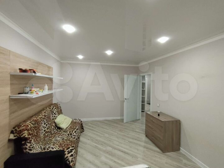 2-к. квартира, 62 м², 9/9 эт.