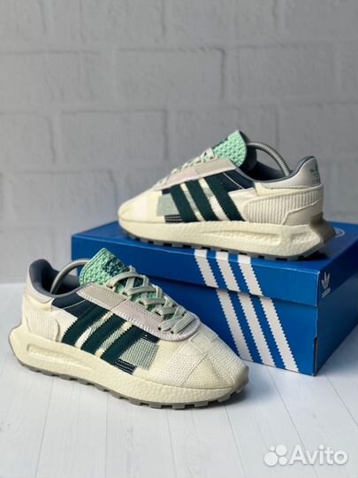 Кроссовки adidas retropy e5