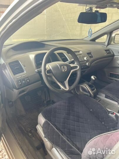 Honda Civic 1.8 МТ, 2007, битый, 690 000 км