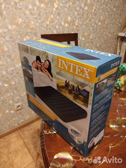 Надувной матрас intex