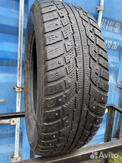 Kumho I'Zen RV Stud KC16 235/65 R17