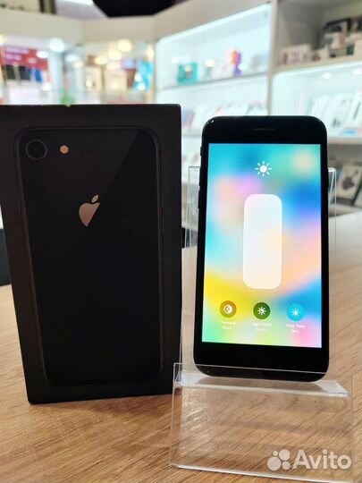 iPhone 8, 256 ГБ