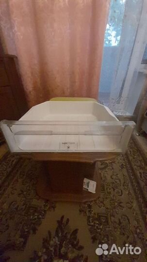 Стеклянные полки для холодильника Аристон