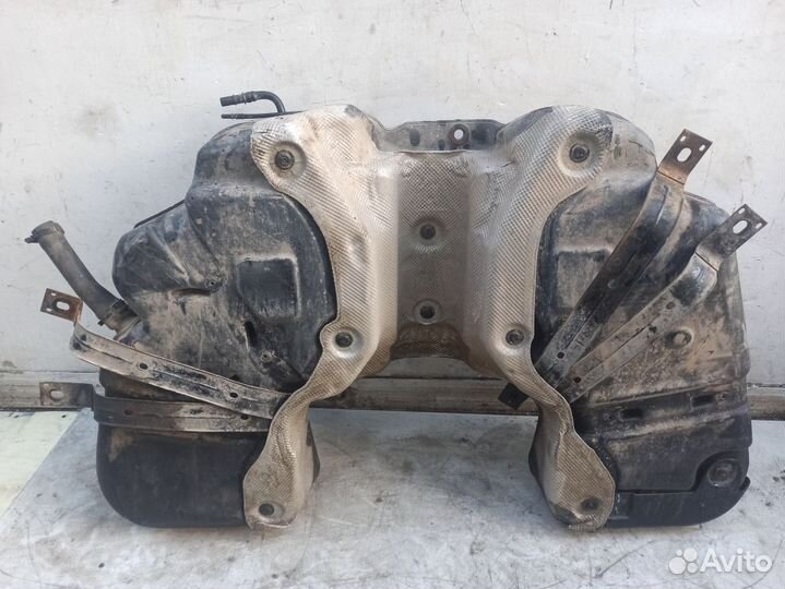 Бак топливный Джип Durango 3