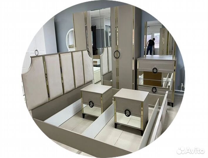 Спальный гарнитур Ника