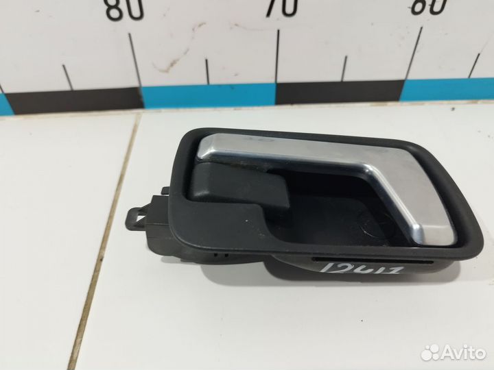 Ручка двери передней внутренняя правая Discovery 3