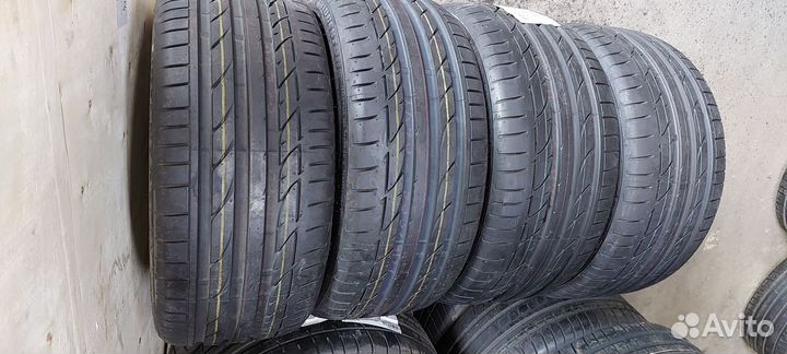 Bridgestone Potenza S001 255/35 R19 и 285/30 R19 98Y