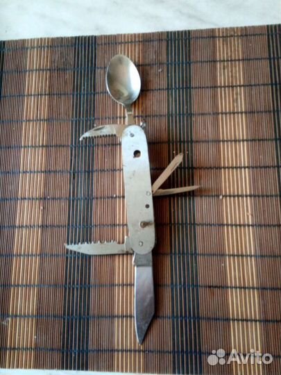 Нож туриста, рыбака, походный мультитул