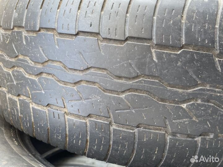 Bridgestone Dueler H/T 687 195/65 R17