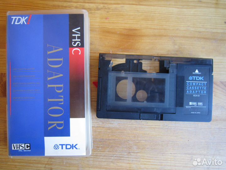 Адаптер для видеокассет VHS-C