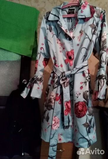 Плащ женский