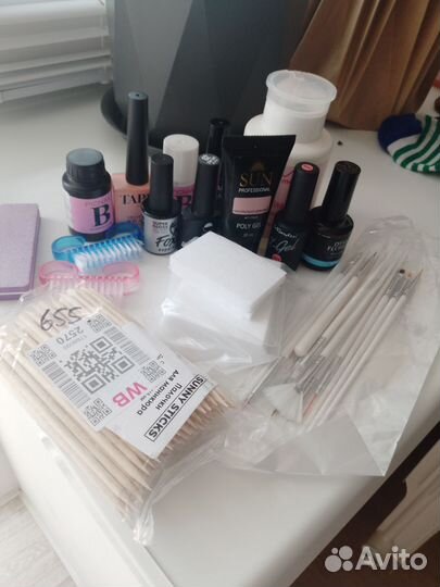 Для наращивания ногтей