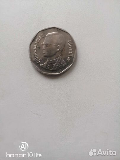 Продам монеты