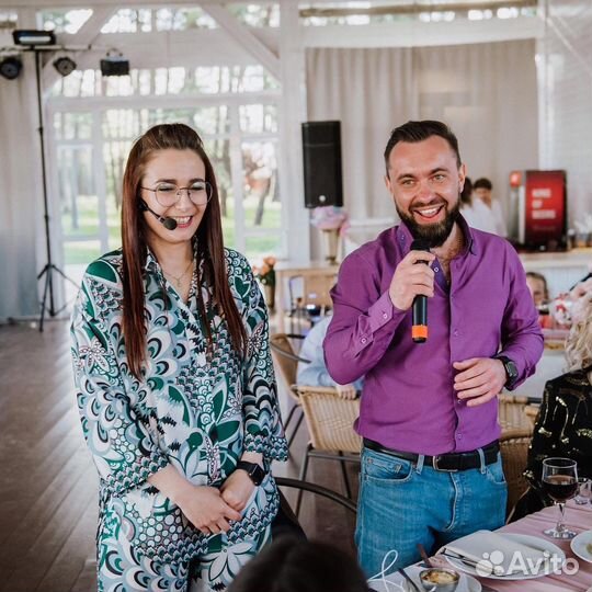 Ведущий на свадьбу