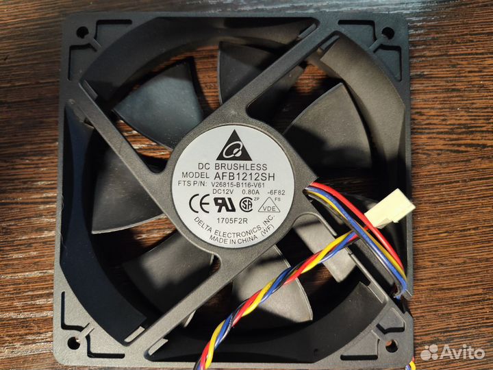 Райзер для видеокарт Вентиляторы 120х120