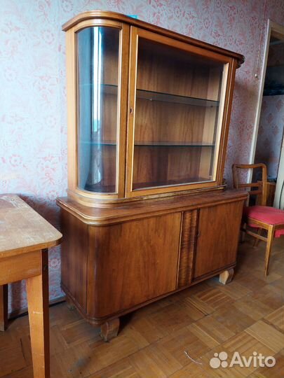 Сервант, горка, буфет