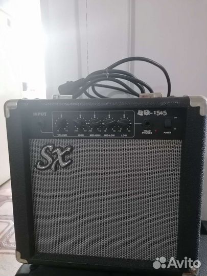 Комбоусилитель Sx 15вт бас-гитара