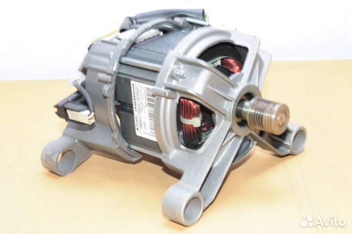 Двигатель Beko 2806860500 бу. 1364