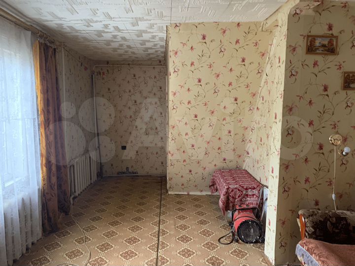 Комната 17,4 м² в 5-к., 1/2 эт.