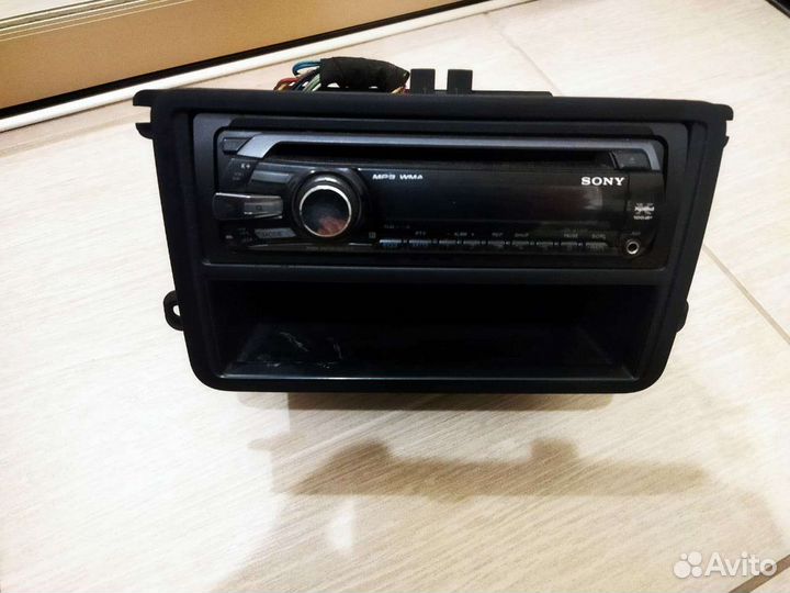 Автомагнитола с ящиком на Т5