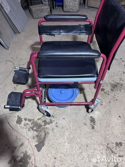 Стул для инвалидов