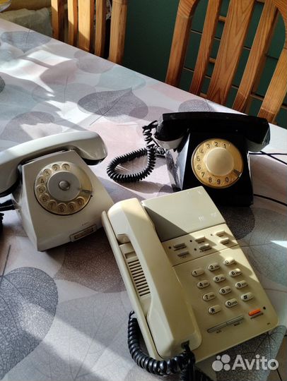 Телефоны дисковые и кнопочный сср