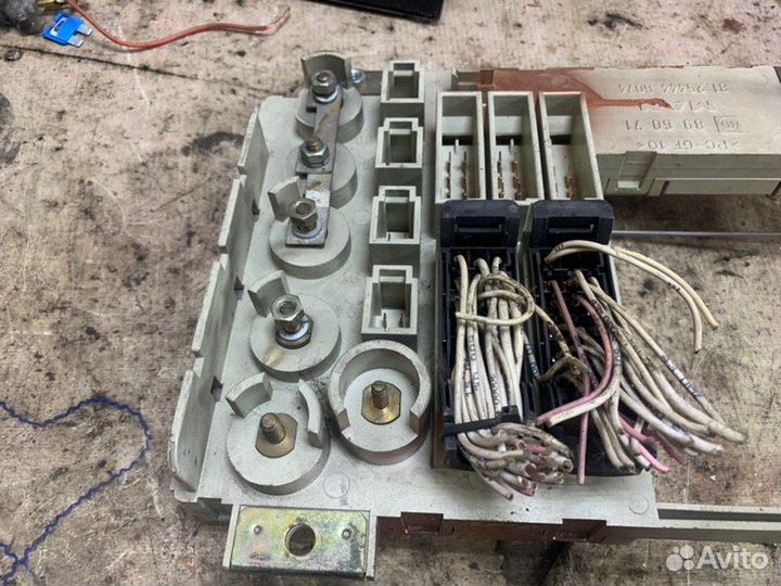 Блок предохранителей Man