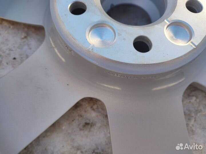 Диск audi R17 (оригинал)